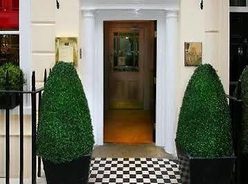 The Fox Club London Hotel Exterior photo